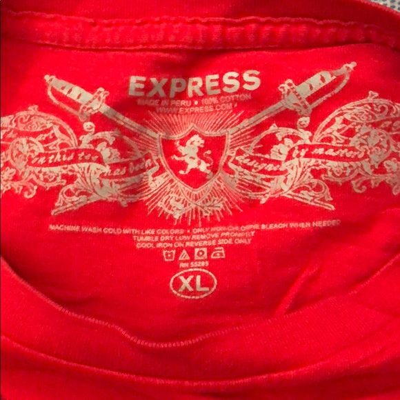 Red express T-shirt - Picture 2 of 3